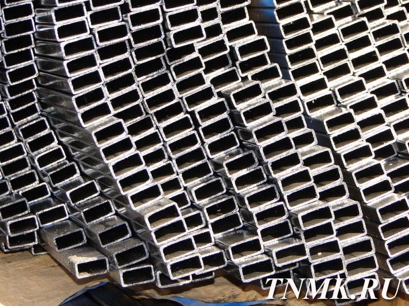 Труба профильная 160х160х3 мм ст. 20 купить в Караганде